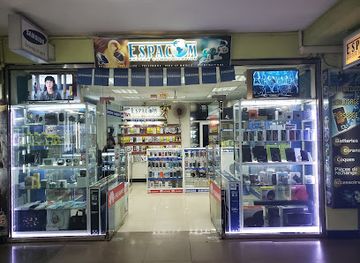 madagascar/antananarivo/antananarivo-city-center/shop/supreme-center