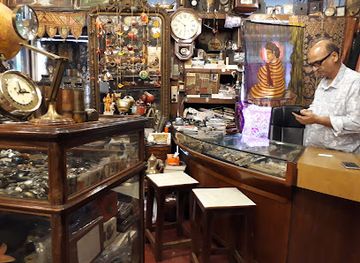 india/chennai/shop/old-curiosity-shop