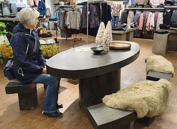 denmark/horsens/shop/hugo