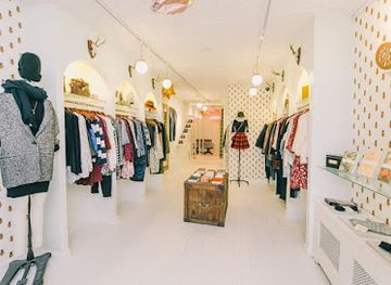 new-york/new-york-metropolitan-area/shop/cloak-dagger