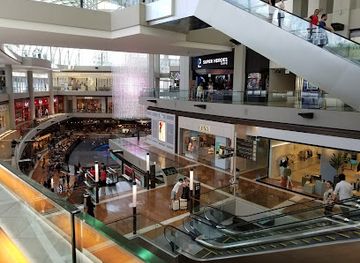 singapore/marina-bay/shop/fendi-singapore-marina-bay-sands