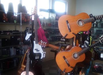 bosnia-and-herzegovina/mostar/shop/brothers-music-store