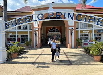 dominican-republic/samana/shop/pueblo-principe