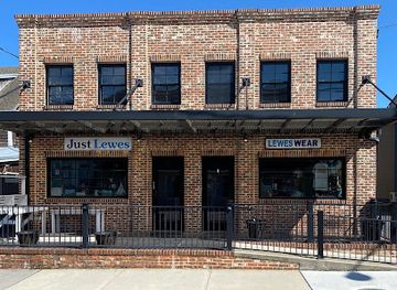 delaware/lewes/shop/just-lewes