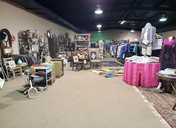 texas/beaumont/shop/baw-thrift-store-next-door