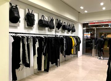 ukraine/sevastopol/shop/v12-concept-store