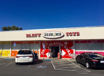 california/mountain-view/shop/diddams-party-toy-store