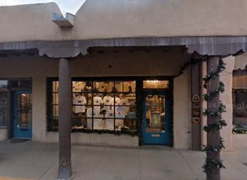 new-mexico/taos/shop/town-and-country-vintage