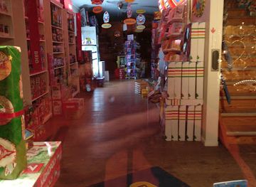 sweden/visby/shop/gripsholm