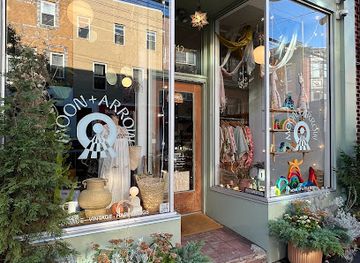 pennsylvania/philadelphia/fairmount/shop/moon-arrow