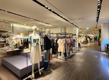 south-korea/seoul/gangnam/shop/galleria-department-store-luxury-hall-west