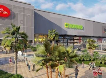 peru/iquitos/centro/shop/mall-aventura-iquitos