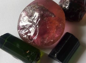 rwanda/gisenyi/shop/stand-up-shop