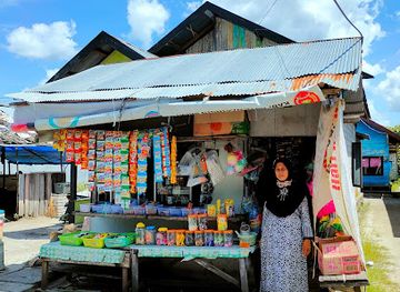 indonesia/tanjung-puting-national-park/shop/wr-agon