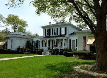 illinois/naperville/shop/the-little-traveler