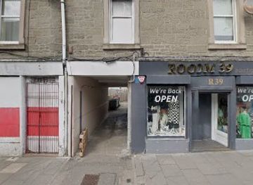united-kingdom/dundee/shop/room-39