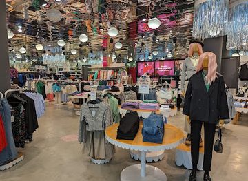 malaysia/george-town/gurney-drive/shop/monki