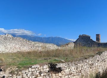 albania/berat/shop/souvenir