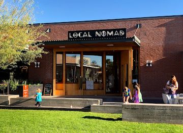 Local Nomad
