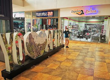 guatemala/pacific-lowlands/shop/metroplaza-mundo-maya-shopping-center