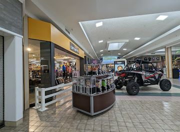 Silver Lake Mall