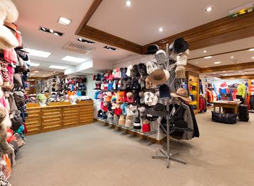 france/meribel/shop/sport-boutique-centre-skiset