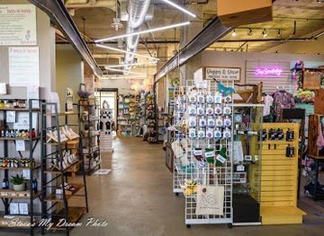 ohio/akron/shop/northside-marketplace