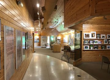 minnesota/mississippi-river/shop/thomas-c-savage-visitor-center