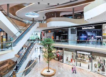 slovenia/upper-carniola/shop/aleja