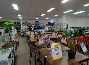 papua-new-guinea/madang-region/shop/brian-bell-home-centre-madang