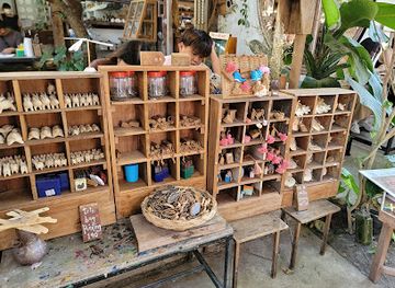 thailand/cardamom-mountains/shop/baan-kang-wat