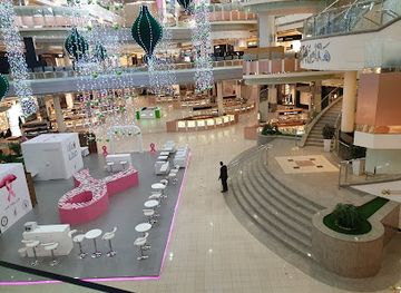 saudi-arabia/najd/shop/kingdom-centre-tower