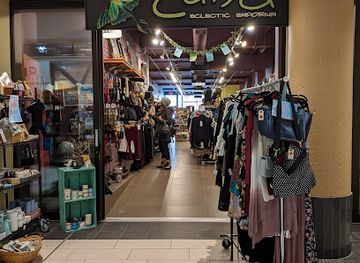 canada/charlottetown/shop/luna-eclectic-emporium