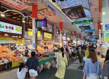 south-korea/jeju-island/shop/seogwipo-olle-market