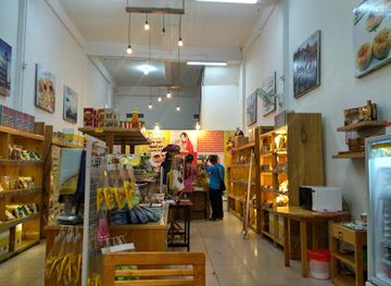 indonesia/central-kalimantan/shop/oleh-oleh-khas-banjarmasin-galuh-banjar