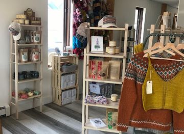 minnesota/grand-marais/shop/dappled-fern-fibers