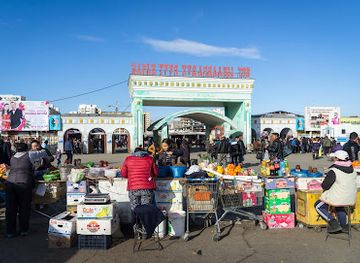 mongolia/terelj-national-park/shop/narantuul-market
