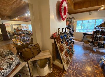 kenya/lake-victoria-basin/shop/utamaduni-craft-centre