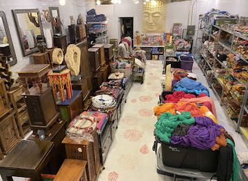 maryland/baltimore-metropolitan-area/shop/caravanserai-on-the-avenue-atthecaravan