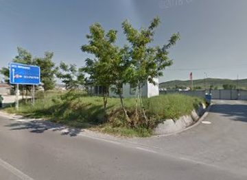 albania/patos/shop/bojra-vini