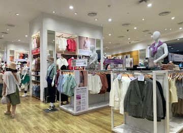 thailand/chiang-mai/shop/uniqlo-centralfestival-chiangmai-store