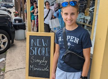 minnesota/northeastern-minnesota/shop/simply-minnesota