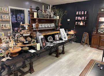 colorado/garden-of-the-gods/shop/cronk-art-and-curiosities