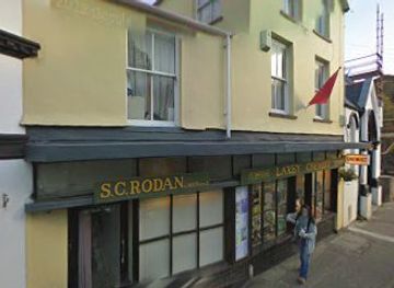 isle-of-man/laxey/shop/laxey-chemist