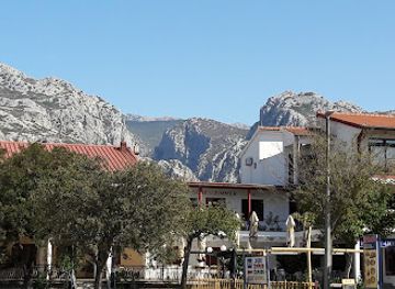 croatia/paklenica-national-park/shop/konzum