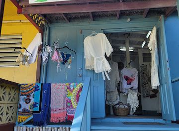 antigua-and-barbuda/fig-tree-drive/shop/island-life-boutique