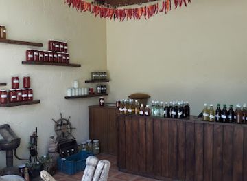 lebanon/anjar/shop/captain-s-mooneh