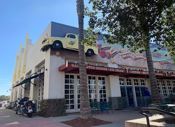 california/pleasanton/shop/hacienda-crossings-shopping-center