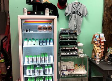 maine/augusta/shop/cannamax-cannabis-boutique