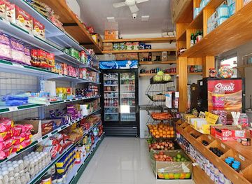 maldives/faafu-atoll/shop/konbini